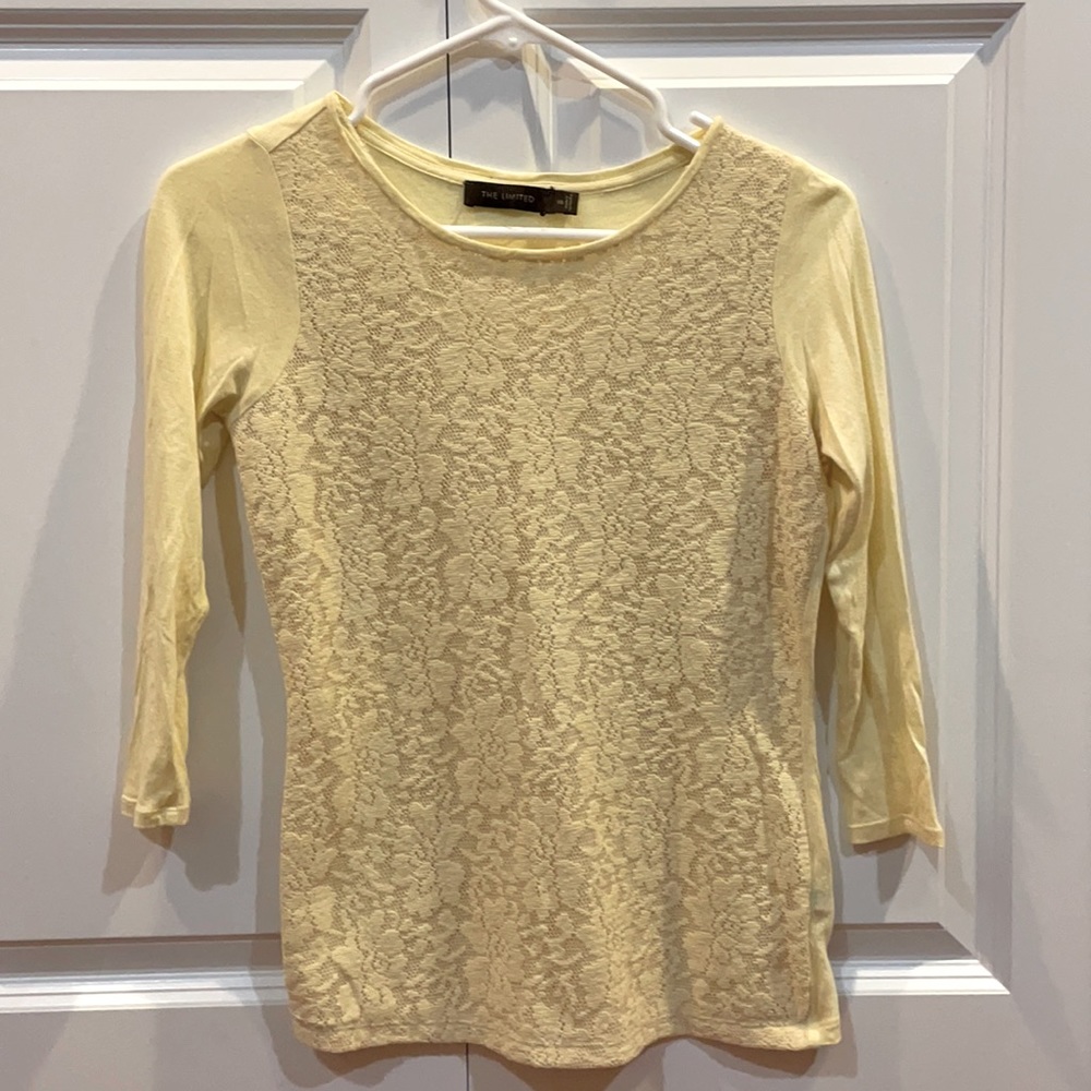 The Limited Lace 3/4 Sleeve Butter Yellow Top XS